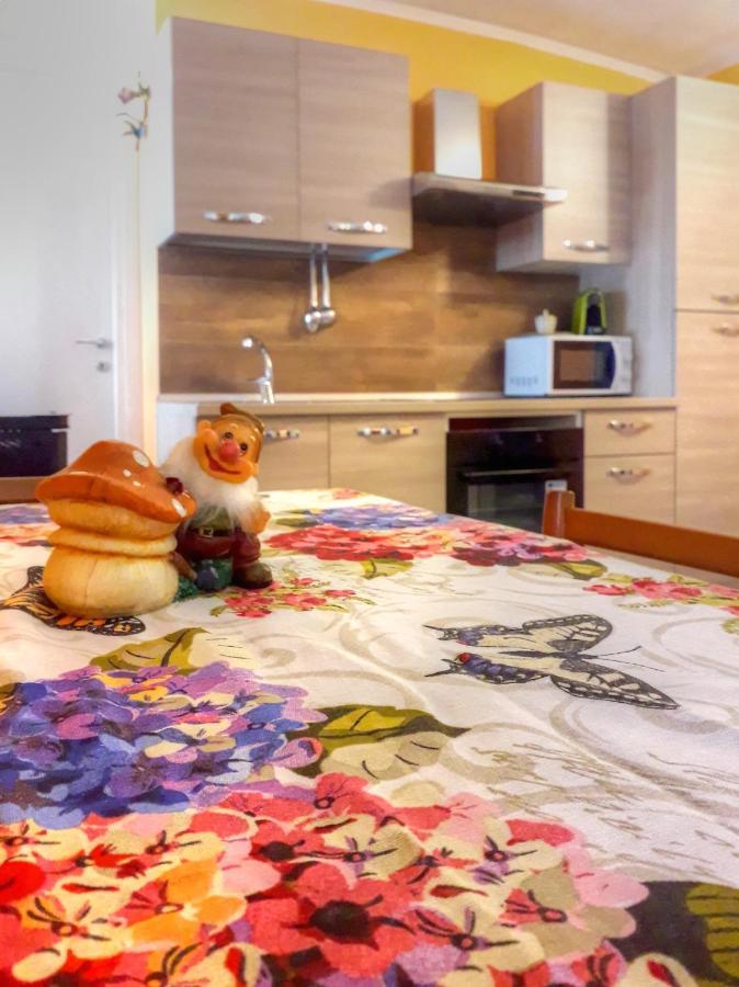 Apartament Goccia Di Resina #Sharingorobie Serina  Zewnętrze zdjęcie